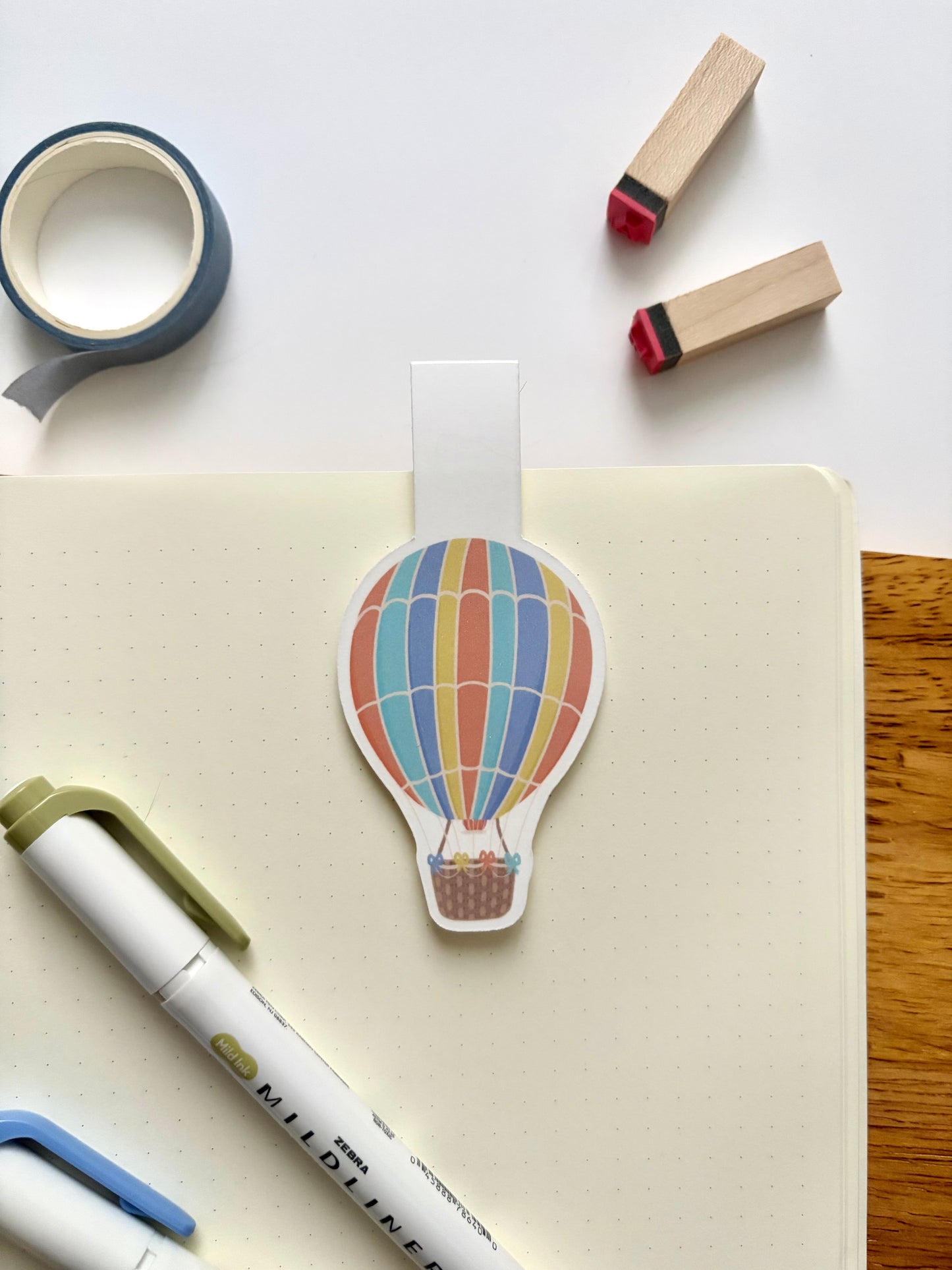 Hot Air Balloon Magnetic Bookmark